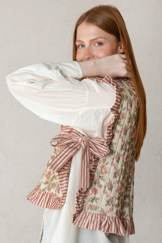 Abril Vest - Pink Flowers