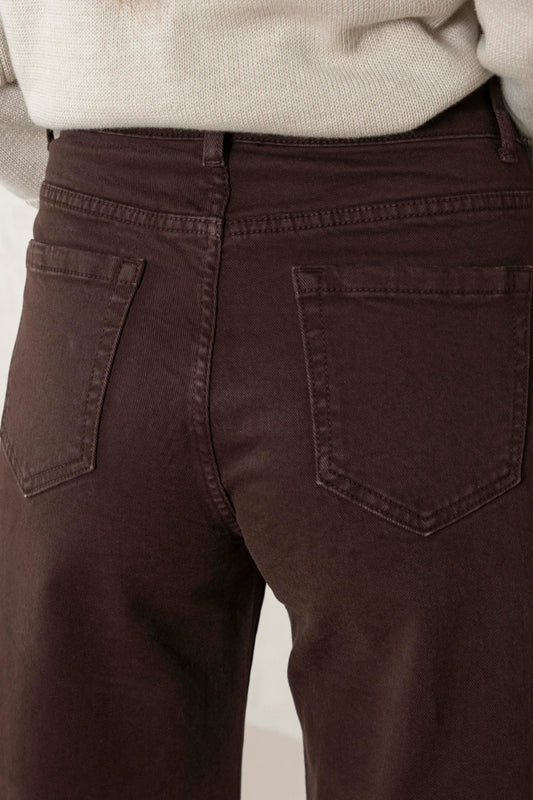 PREORDER Cropped Stretch Pants – Dark Brown