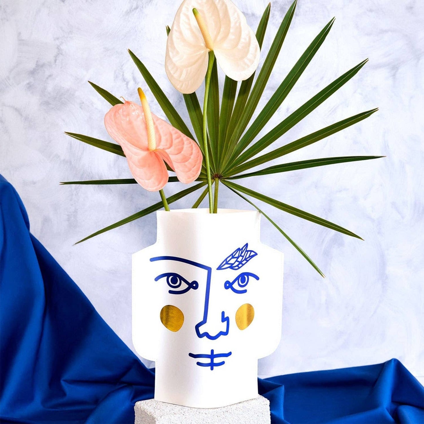 OCTAEVO Janus Paper Vase (Double-Sided), Flower Vase