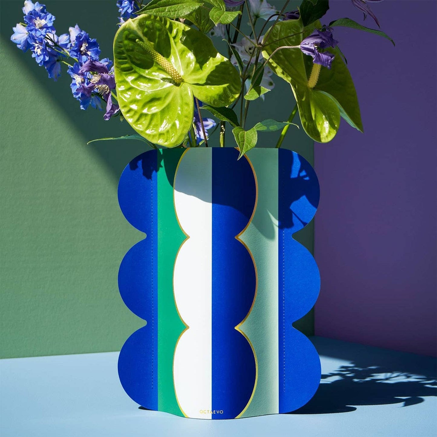 OCTAEVO Paper Vase Riviera Wave