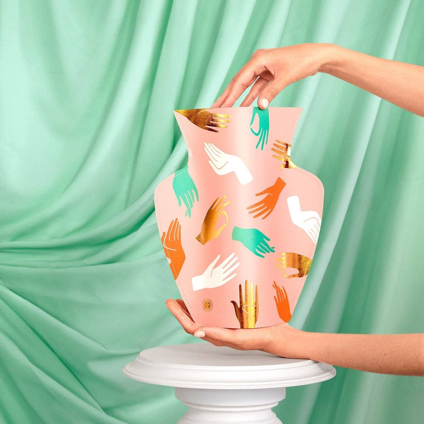 OCTAEVO Hamsa Paper Vase, Flower Vase & Card Set: Pink