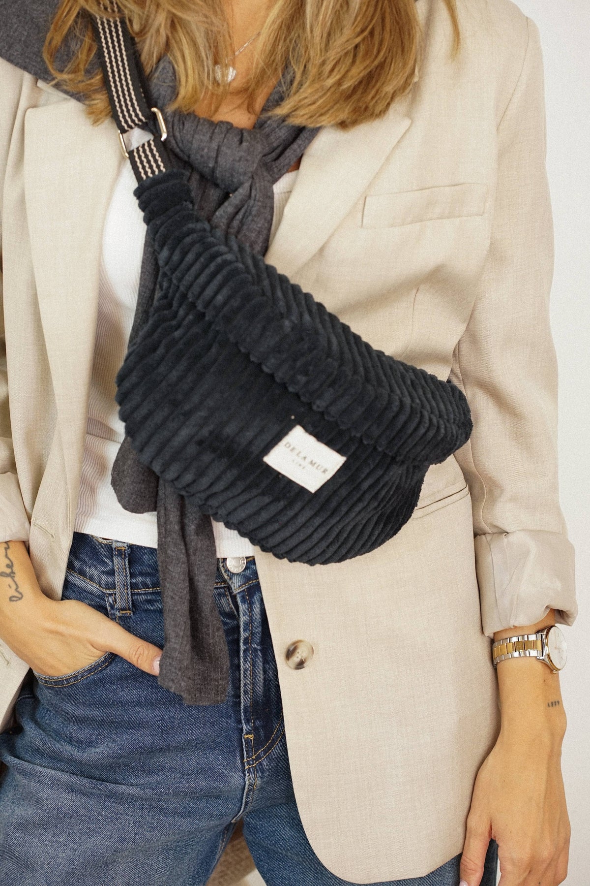 Corduroy Fanny Pack – Black