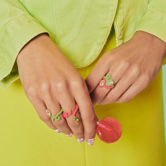 Baby Vine Ring Hot Pink