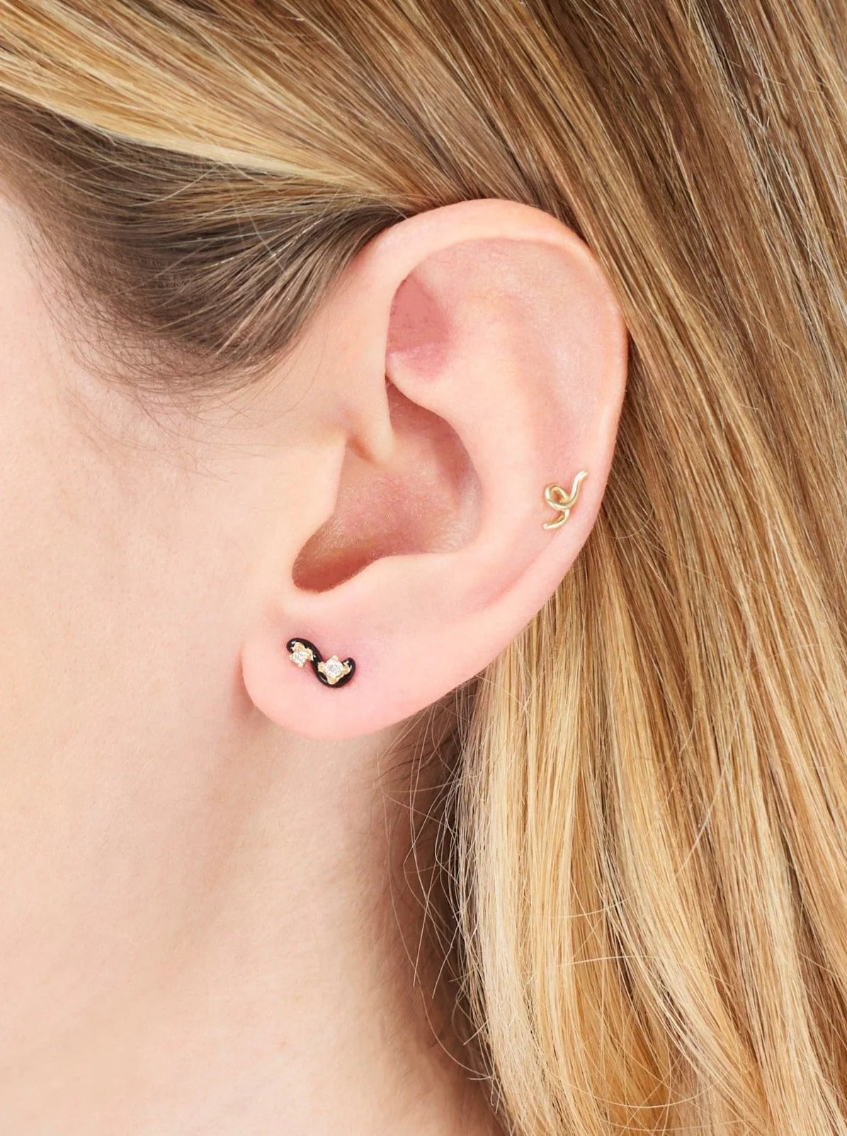 Single Mini Loop Earring - Double Diamond