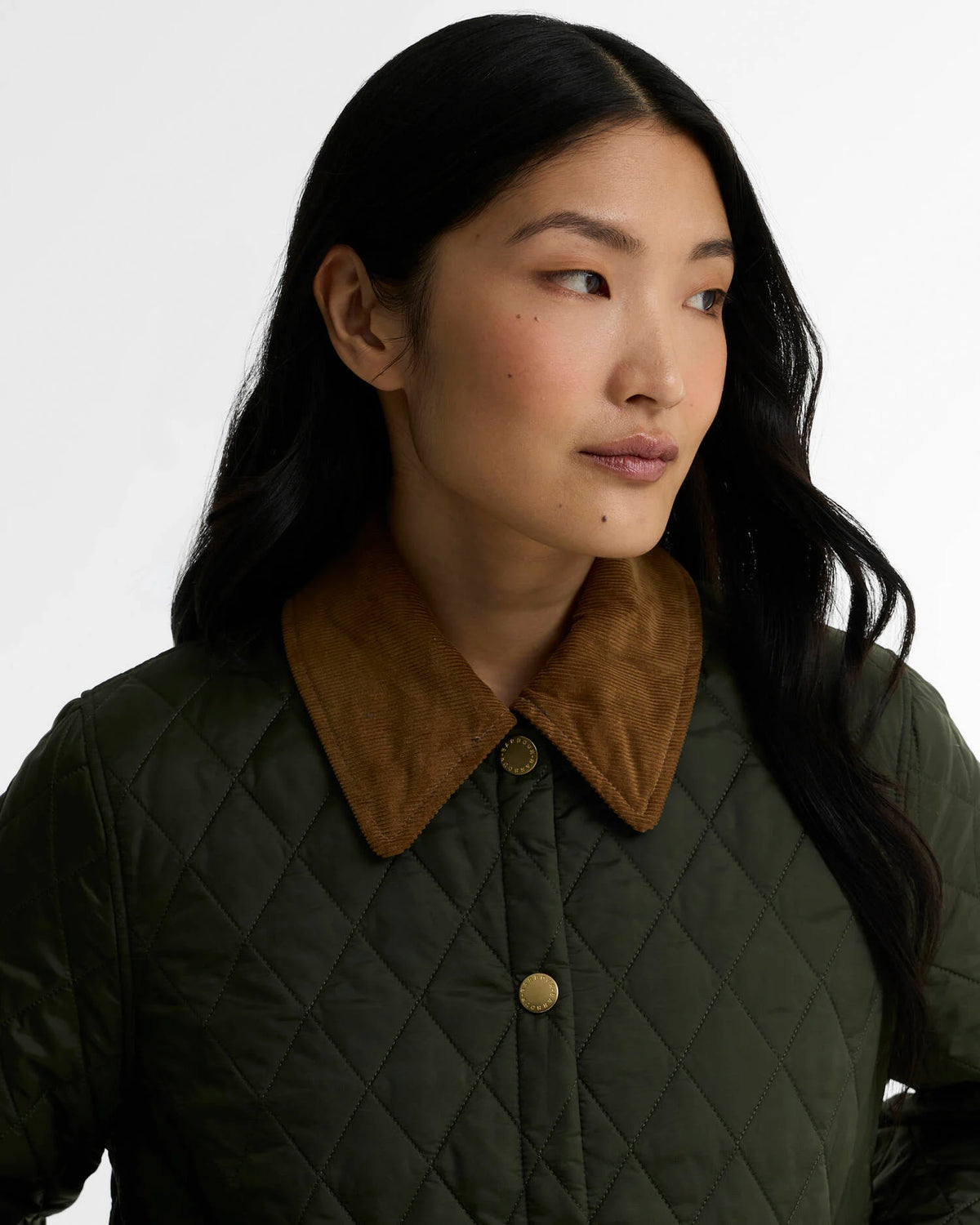 Barbour Icons Cropped Liddesdale Quilted Jacket in Olive for women close up detail of corduroy collar