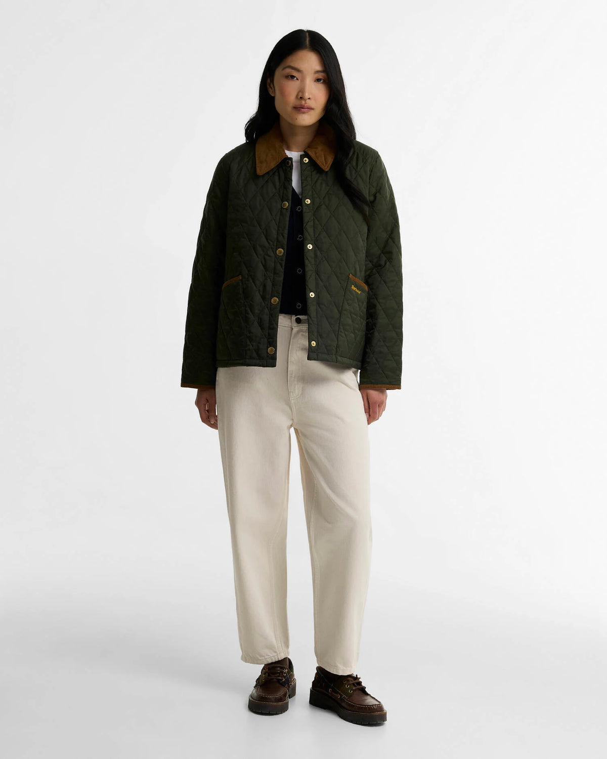 Barbour Icons Cropped Liddesdale Quilted Jacket in Olive for women on a model
