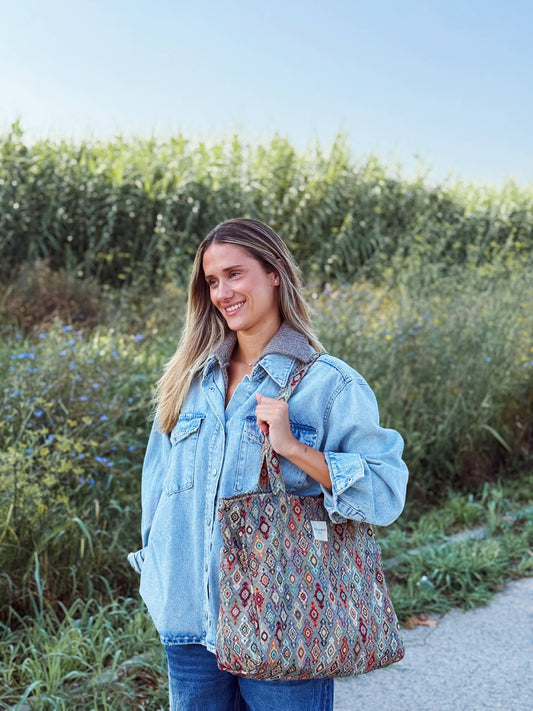 Zippered Tote Bag Trigo