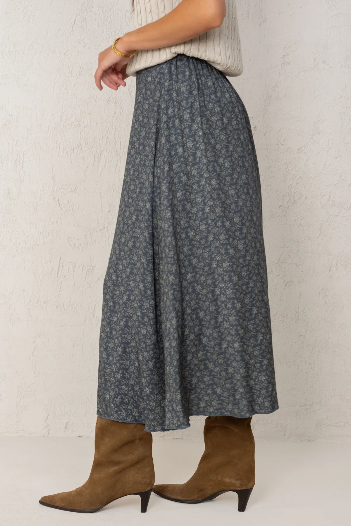 Carla Skirt Blue Flowers
