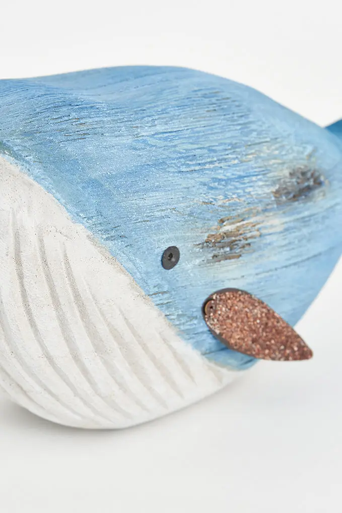 Happy Humpback Whale Carving