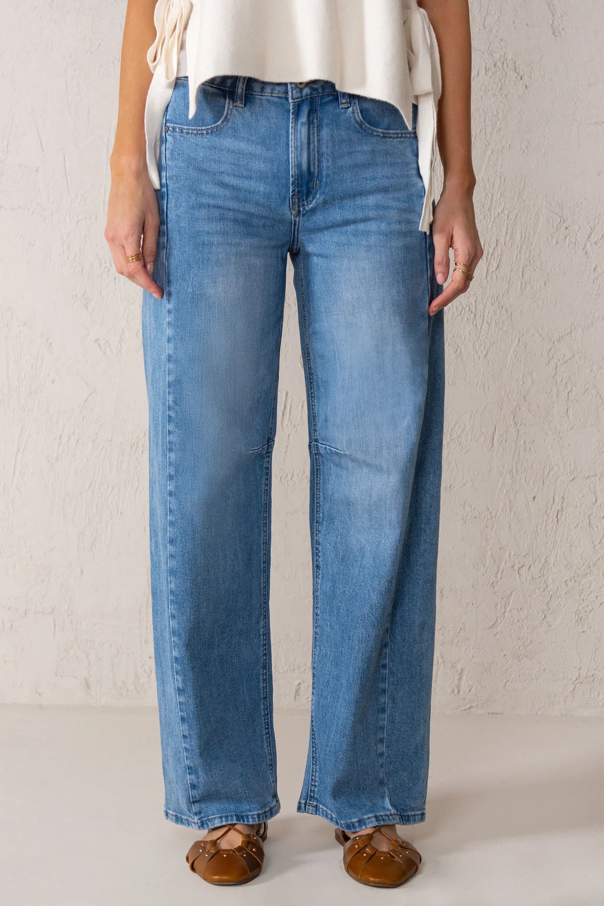 Elena Jeans
