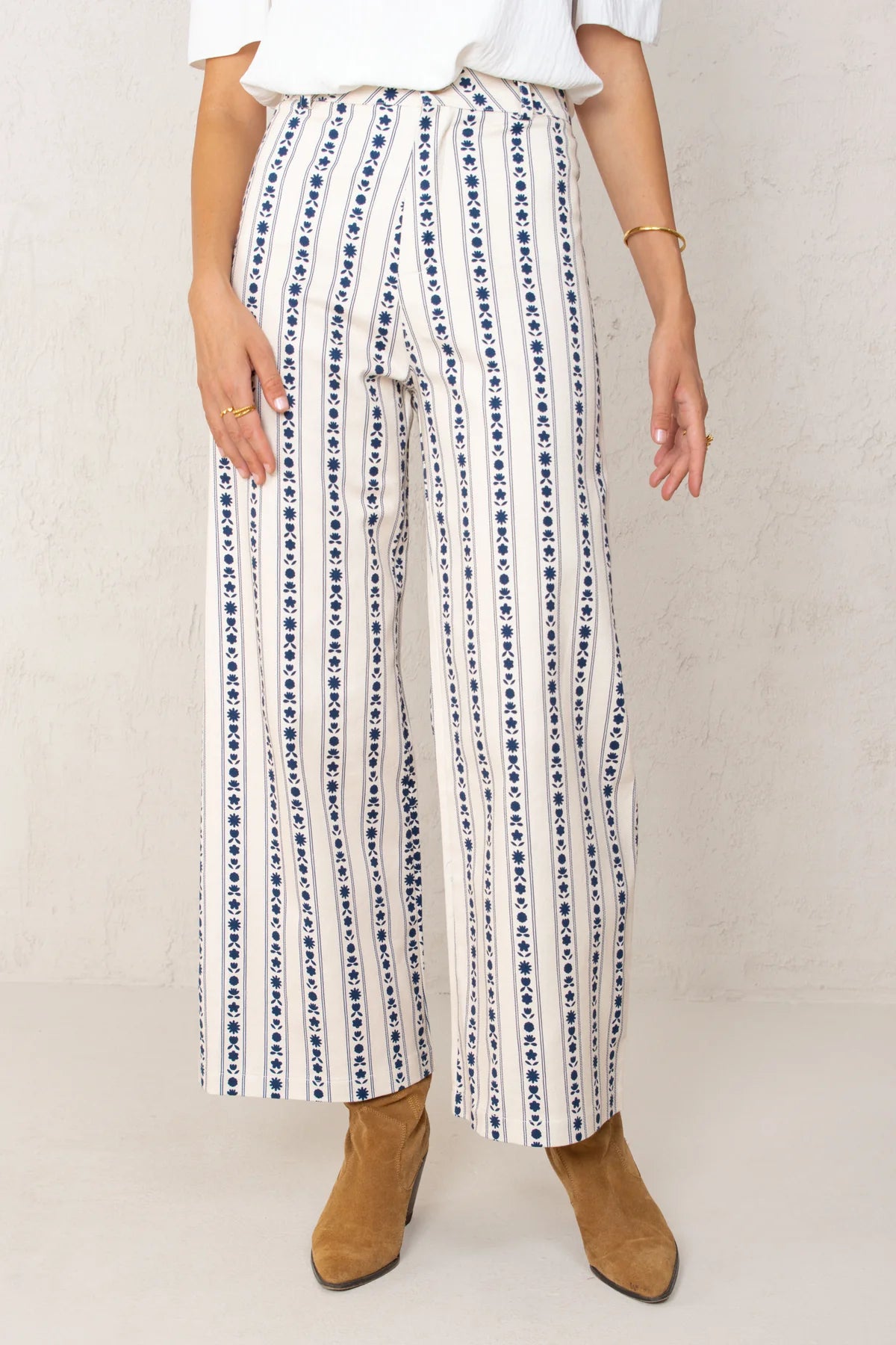 Paula Pant Blue Flowers