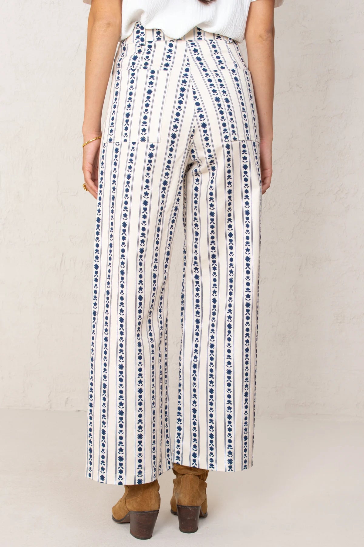 Paula Pant Blue Flowers