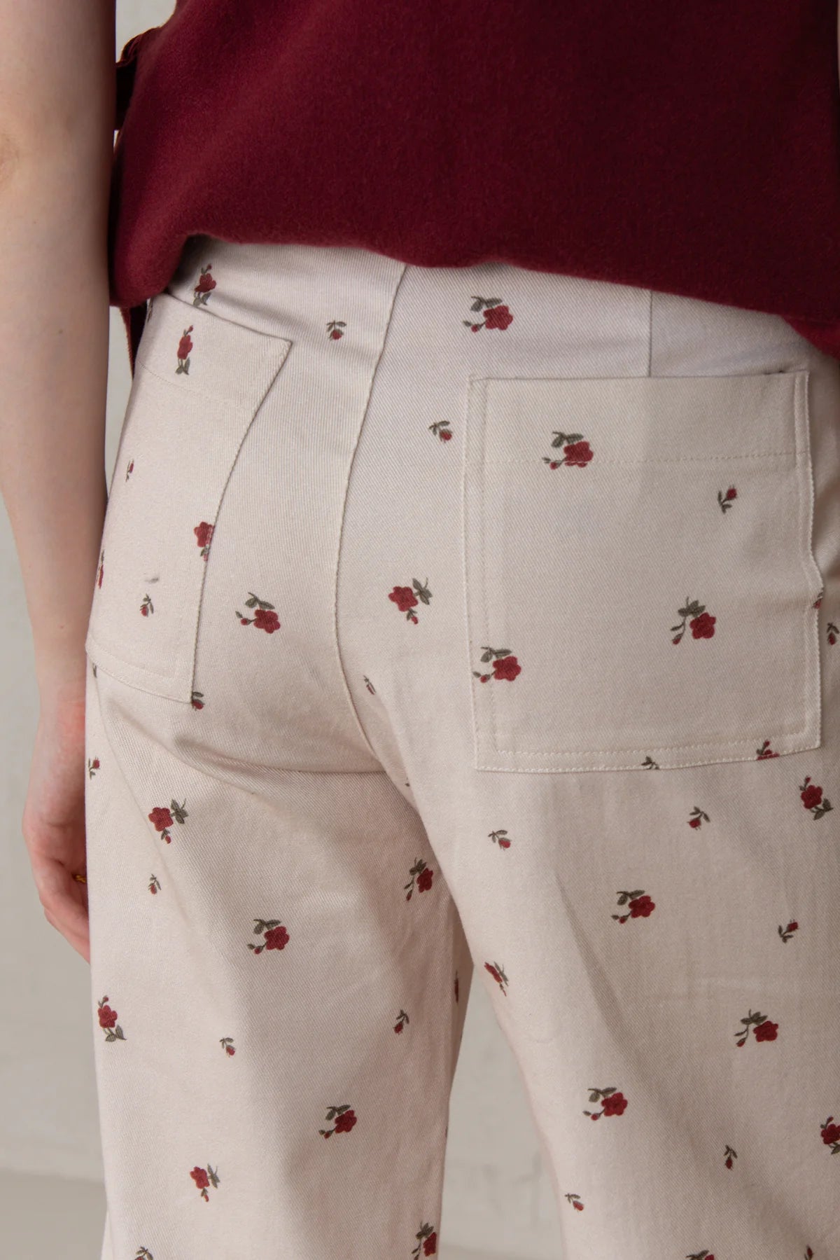 Paula Pants - Red Flowers